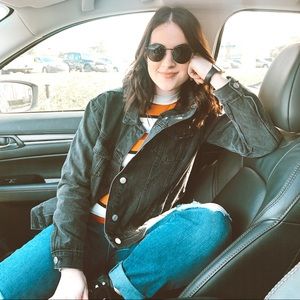 Meet your Posher, Sydni